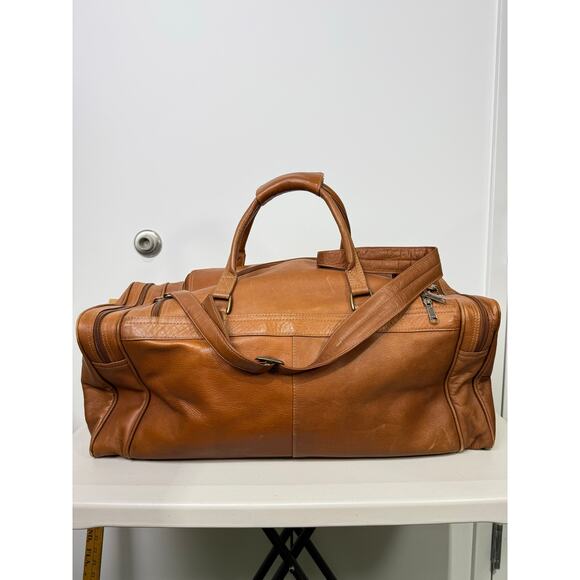 Colombian Top-Grain Leather 20" Duffel Bag w/ Shoulder Strap, Duffle - Picture 7 of 16